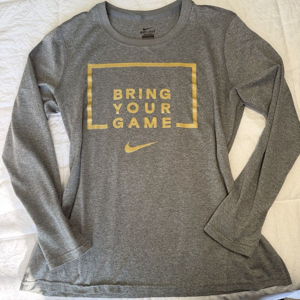 Nike Women’s DriFit Long Sleeve Gray Bring Your Game Graphic Activewear Shirt L